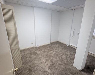 6616 W Windsor Avenue - Photo Thumbnail 6