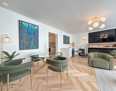 1150 N Lake Shore Drive - Photo Thumbnail 7