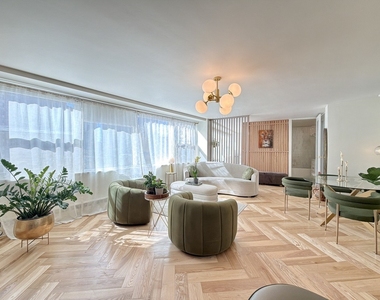 1150 N Lake Shore Drive - Photo Thumbnail 9