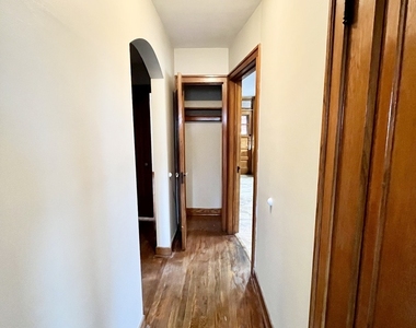 4259 W 21st Street - Photo Thumbnail 3