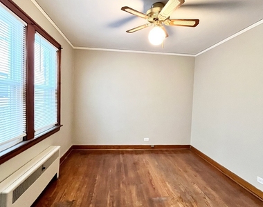 4259 W 21st Street - Photo Thumbnail 11