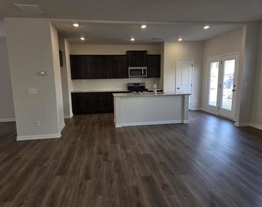 12 Briarwood Drive W - Photo Thumbnail 12