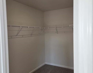 12 Briarwood Drive W - Photo Thumbnail 26