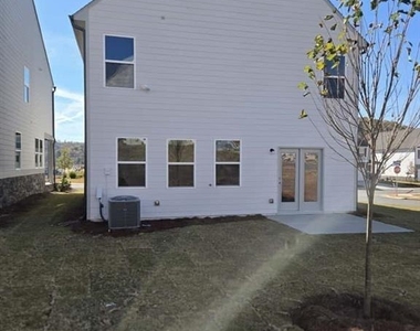 12 Briarwood Drive W - Photo Thumbnail 37