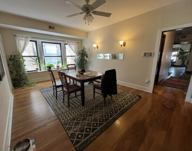 844 W Belle Plaine Avenue - Photo Thumbnail 3