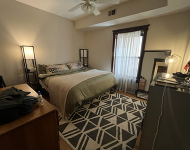 844 W Belle Plaine Avenue - Photo Thumbnail 7