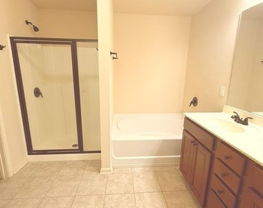 3282 Brockenhurst Drive - Photo Thumbnail 13