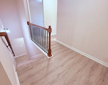 3282 Brockenhurst Drive - Photo Thumbnail 14