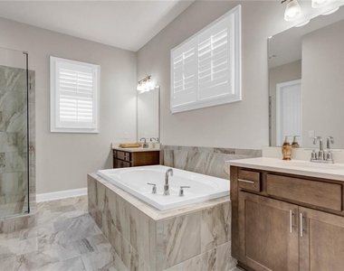 6360 Halcyon Garden Drive - Photo Thumbnail 19