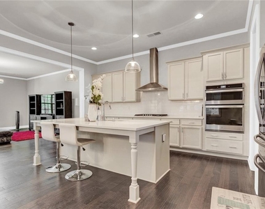 6360 Halcyon Garden Drive - Photo Thumbnail 7