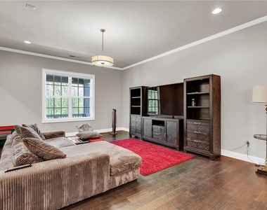 6360 Halcyon Garden Drive - Photo Thumbnail 12