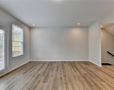 3052 Beacon Bend Crossing - Photo Thumbnail 15