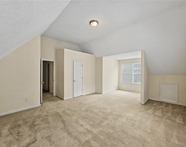 2416 Rambling Way - Photo Thumbnail 18