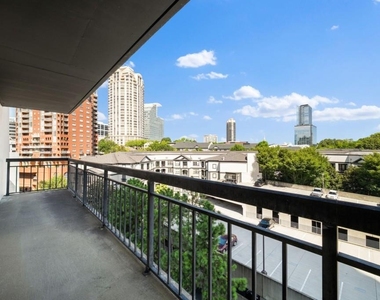3481 Lakeside Drive Ne - Photo Thumbnail 16