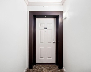 3481 Lakeside Drive Ne - Photo Thumbnail 23