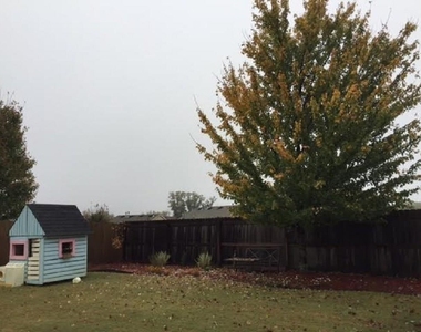 5720 Weddington Drive - Photo Thumbnail 6