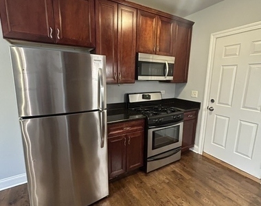 2906 N Kolmar Avenue - Photo Thumbnail 7