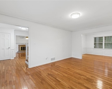 4143 Wellington Hills Drive - Photo Thumbnail 20