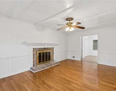 4143 Wellington Hills Drive - Photo Thumbnail 13