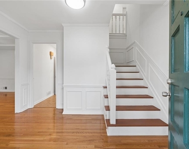 4143 Wellington Hills Drive - Photo Thumbnail 3
