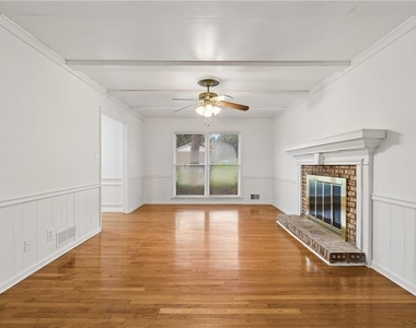 4143 Wellington Hills Drive - Photo Thumbnail 9