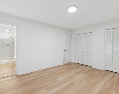4143 Wellington Hills Drive - Photo Thumbnail 25