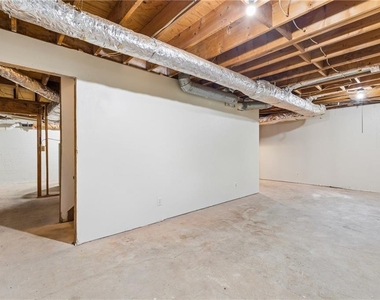 4143 Wellington Hills Drive - Photo Thumbnail 34