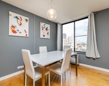 1339 N Dearborn Street - Photo Thumbnail 8