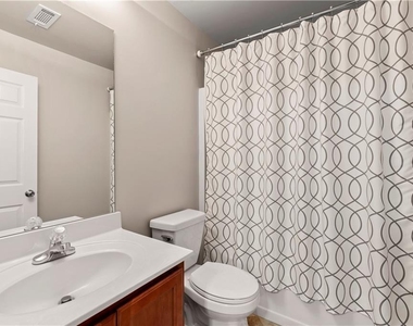1673 Caswell Parkway - Photo Thumbnail 28