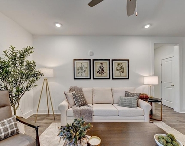 3342 Orwell Way - Photo Thumbnail 3
