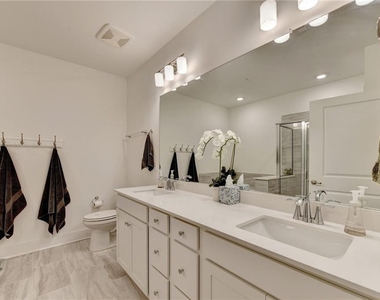 3342 Orwell Way - Photo Thumbnail 25