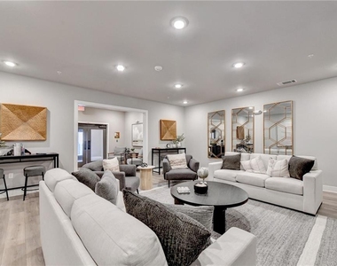 3342 Orwell Way - Photo Thumbnail 6