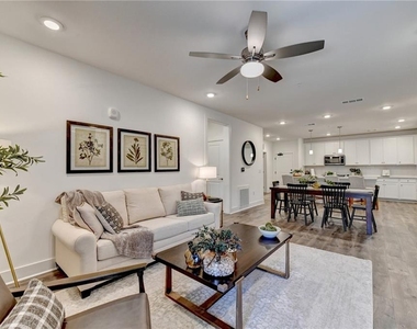 3342 Orwell Way - Photo Thumbnail 4