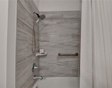 3342 Orwell Way - Photo Thumbnail 38