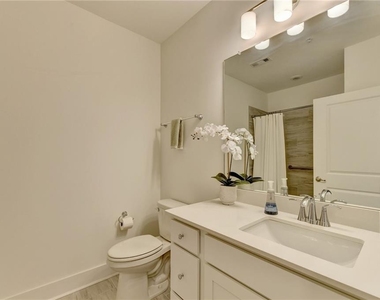 3342 Orwell Way - Photo Thumbnail 36
