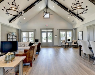 3342 Orwell Way - Photo Thumbnail 48