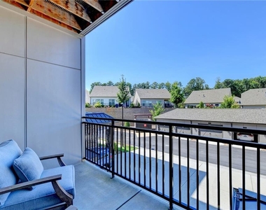 3342 Orwell Way - Photo Thumbnail 41