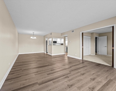 13000 W Heiden Circle - Photo Thumbnail 6