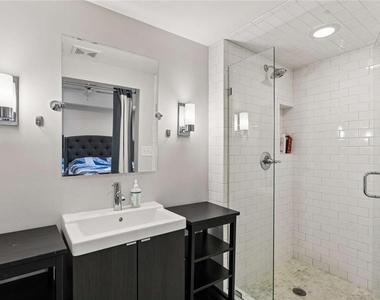 1691 Friar Tuck Road Ne - Photo Thumbnail 31