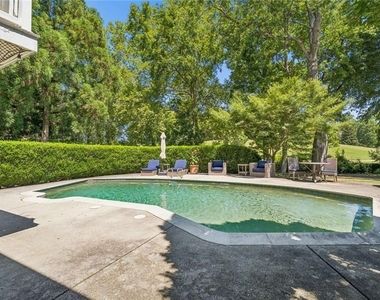 1691 Friar Tuck Road Ne - Photo Thumbnail 1