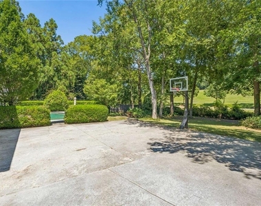 1691 Friar Tuck Road Ne - Photo Thumbnail 33