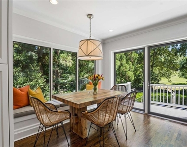 1691 Friar Tuck Road Ne - Photo Thumbnail 5