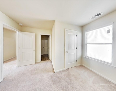 1324 Little Hampton Drive - Photo Thumbnail 16