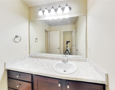 1324 Little Hampton Drive - Photo Thumbnail 18