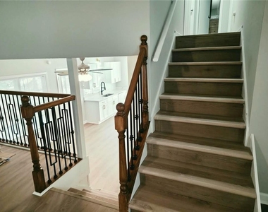 5542 Shawnee Trail - Photo Thumbnail 8