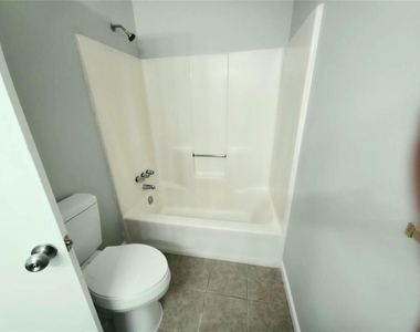 5542 Shawnee Trail - Photo Thumbnail 19