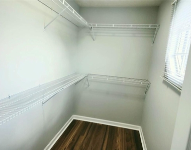 850 Springtime Drive - Photo Thumbnail 24