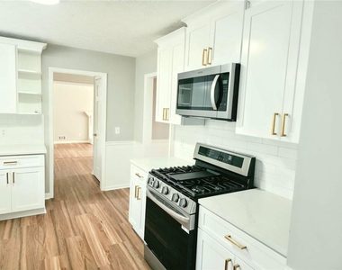 850 Springtime Drive - Photo Thumbnail 9