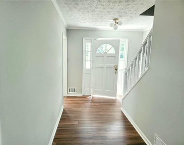 850 Springtime Drive - Photo Thumbnail 14