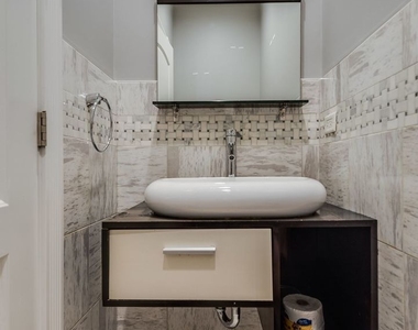 1437 N Washtenaw Avenue - Photo Thumbnail 8